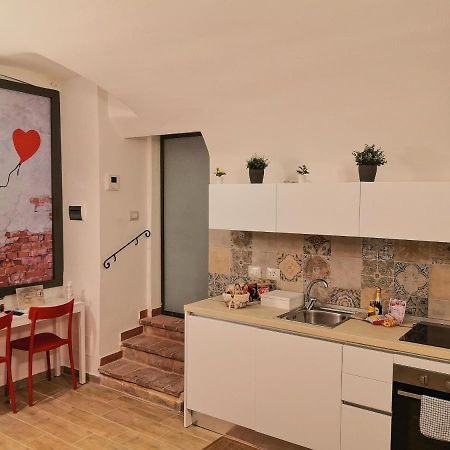 Heart Balloon House - Centro Storico Perugia Luaran gambar